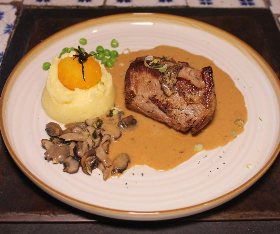 La Maison Tatin Lamotte-Beuvron Luaran gambar